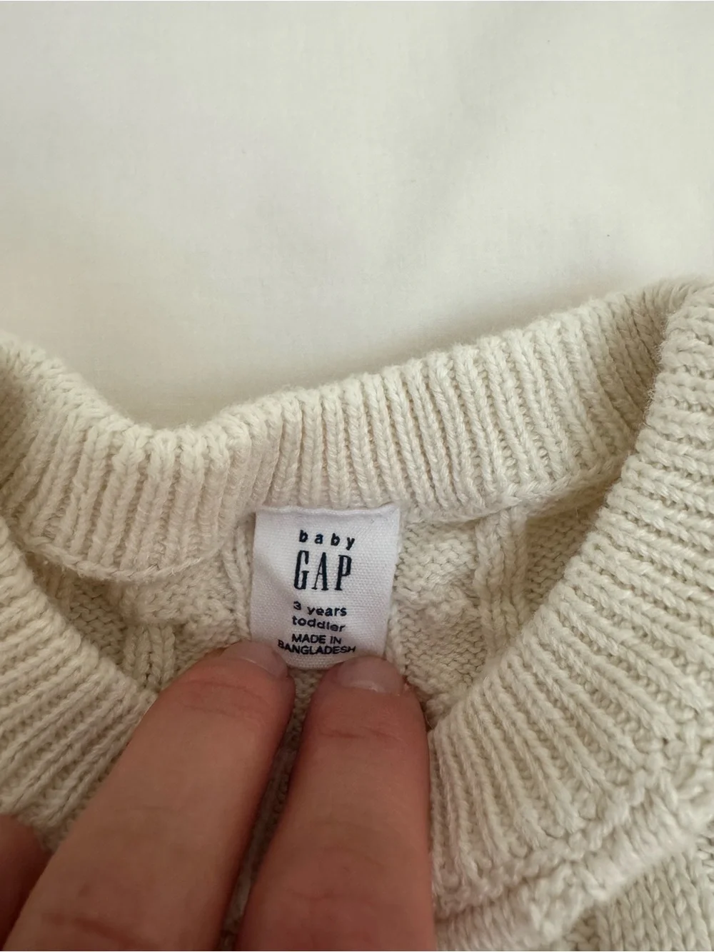 GAP Cable Knit Crewneck Sweater - Cream